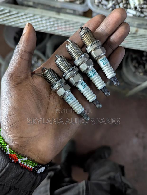 Spark Plugs for 2az Engine for Noah/Rav 4 Etc - thumbnail 3
