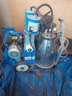 Double Barrel Milking Machine