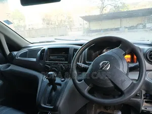 Nissan NV200 2014 Beige