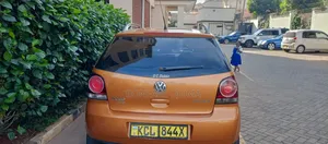 Volkswagen Polo 2016 Maroon
