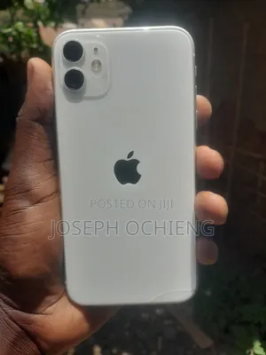 Apple iPhone 11 64 GB White