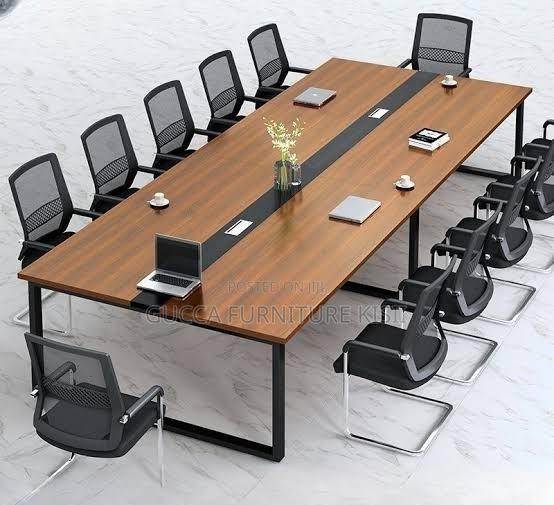 10 User Modern Conference Table - thumbnail 7