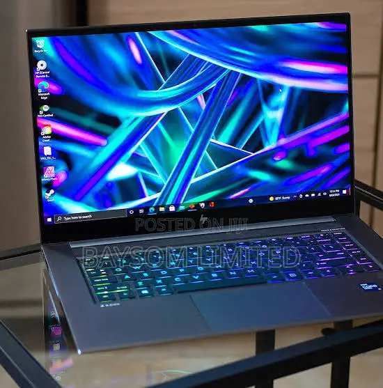 Laptop HP ZBook Firefly G8 8GB Intel Core i7 SSD 256GB