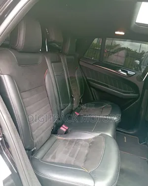 Mercedes-Benz GLE-Class 2017 Black