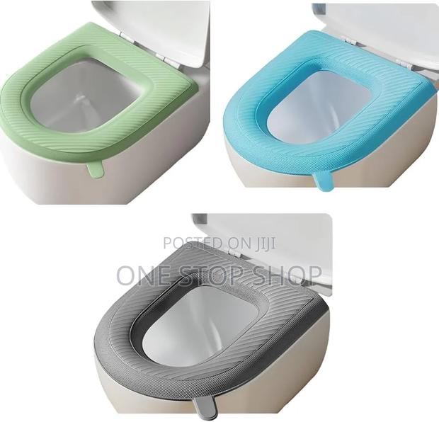 2pcs Universal Fit Warm Comfort Flexible Non Absorbent Toilet Seat Pas
