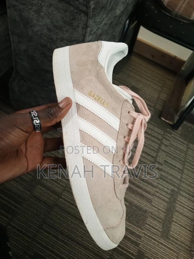 Adidas Gazelle Size 42 - main view