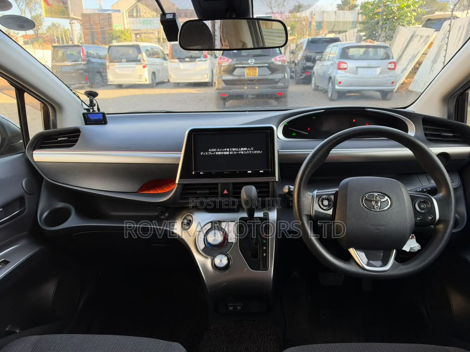 Toyota Sienta 2019 Brown