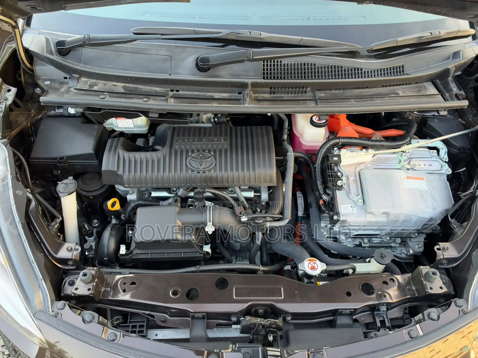 Toyota Sienta 2019 Brown