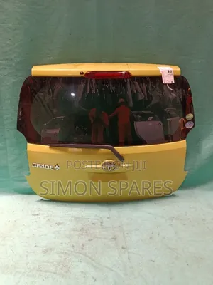Tail GATE/boot TOYOTA SPADE NCP141 2014