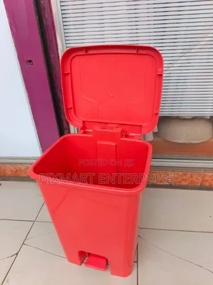 Pedal Waste Bin