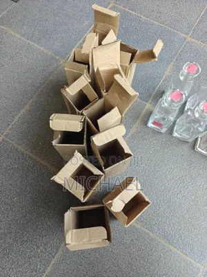Display Perfume Bottles