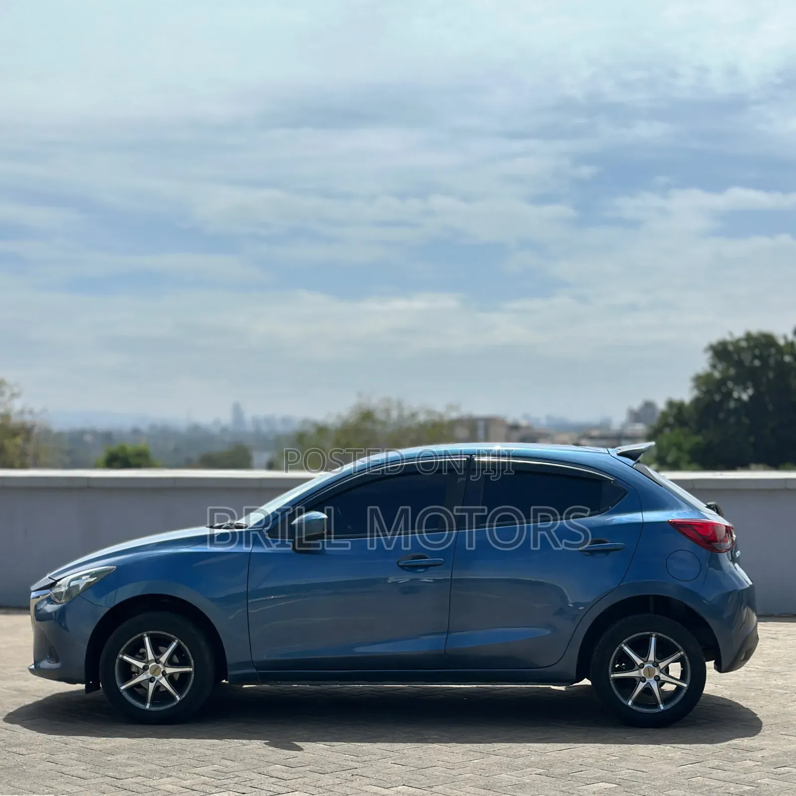 Mazda Demio 2018 Blue