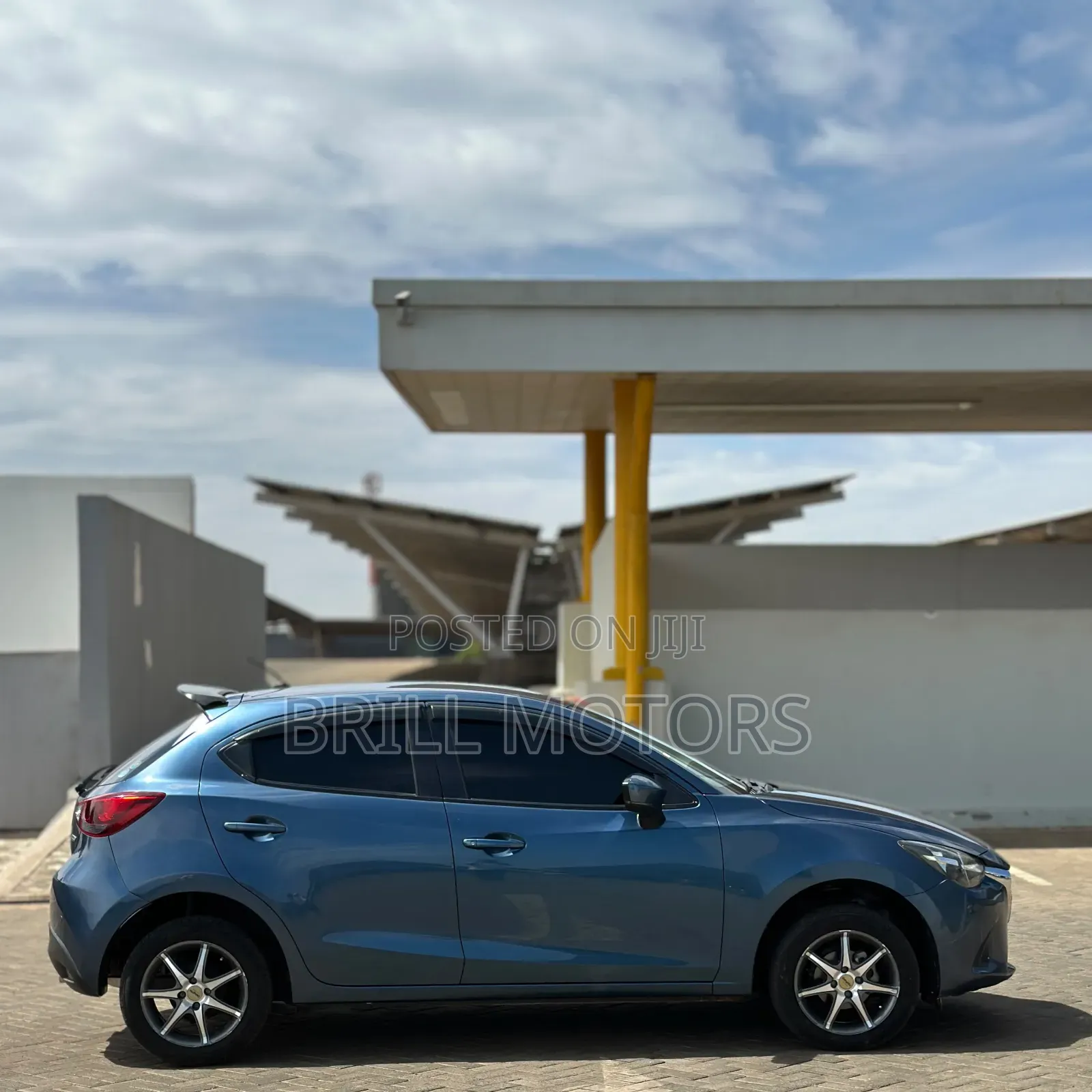 Mazda Demio 2018 Blue