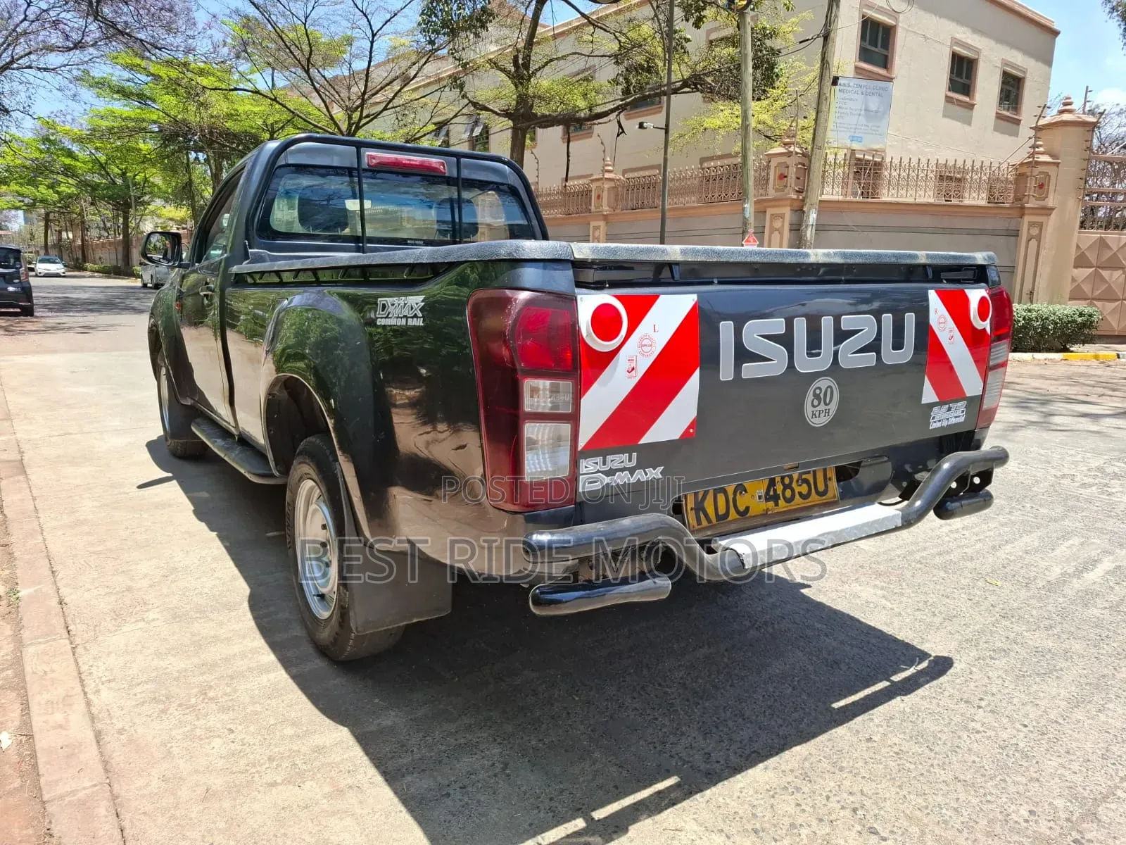 Isuzu D-MAX 2021 Gray