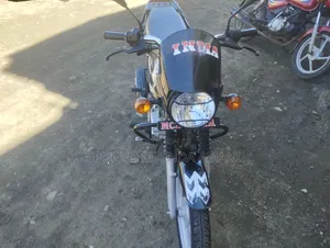 Bajaj Boxer 125 2026 Black