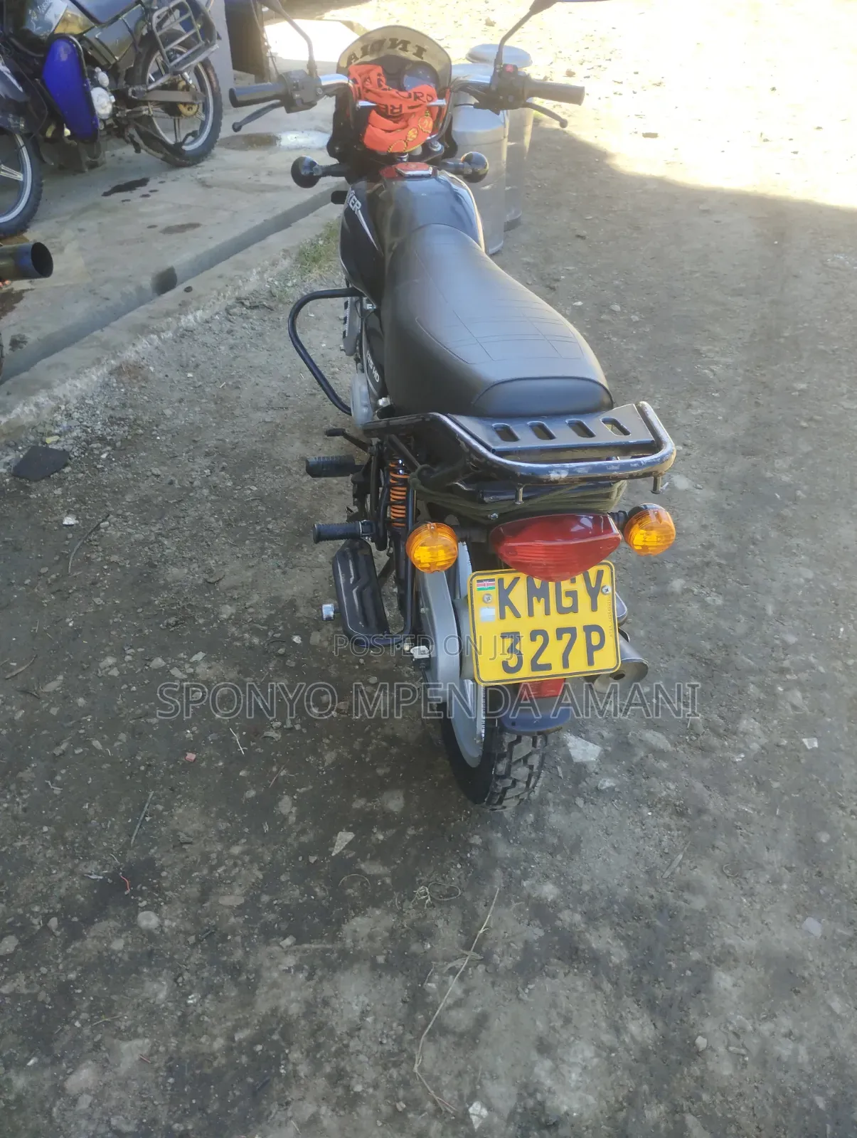 Bajaj Boxer 125 2026 Black