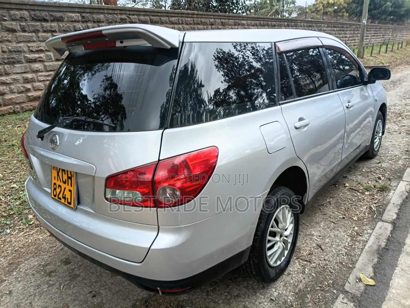 Nissan Wingroad 2009 Silver