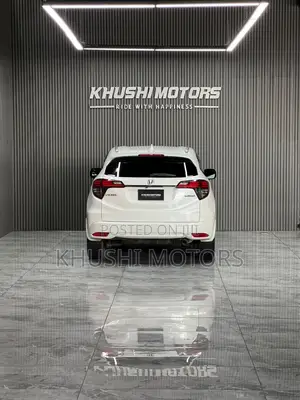 Honda Vezel 2019 White