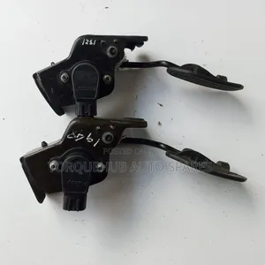 Toyota Wish Accelerator Pedal Sensor