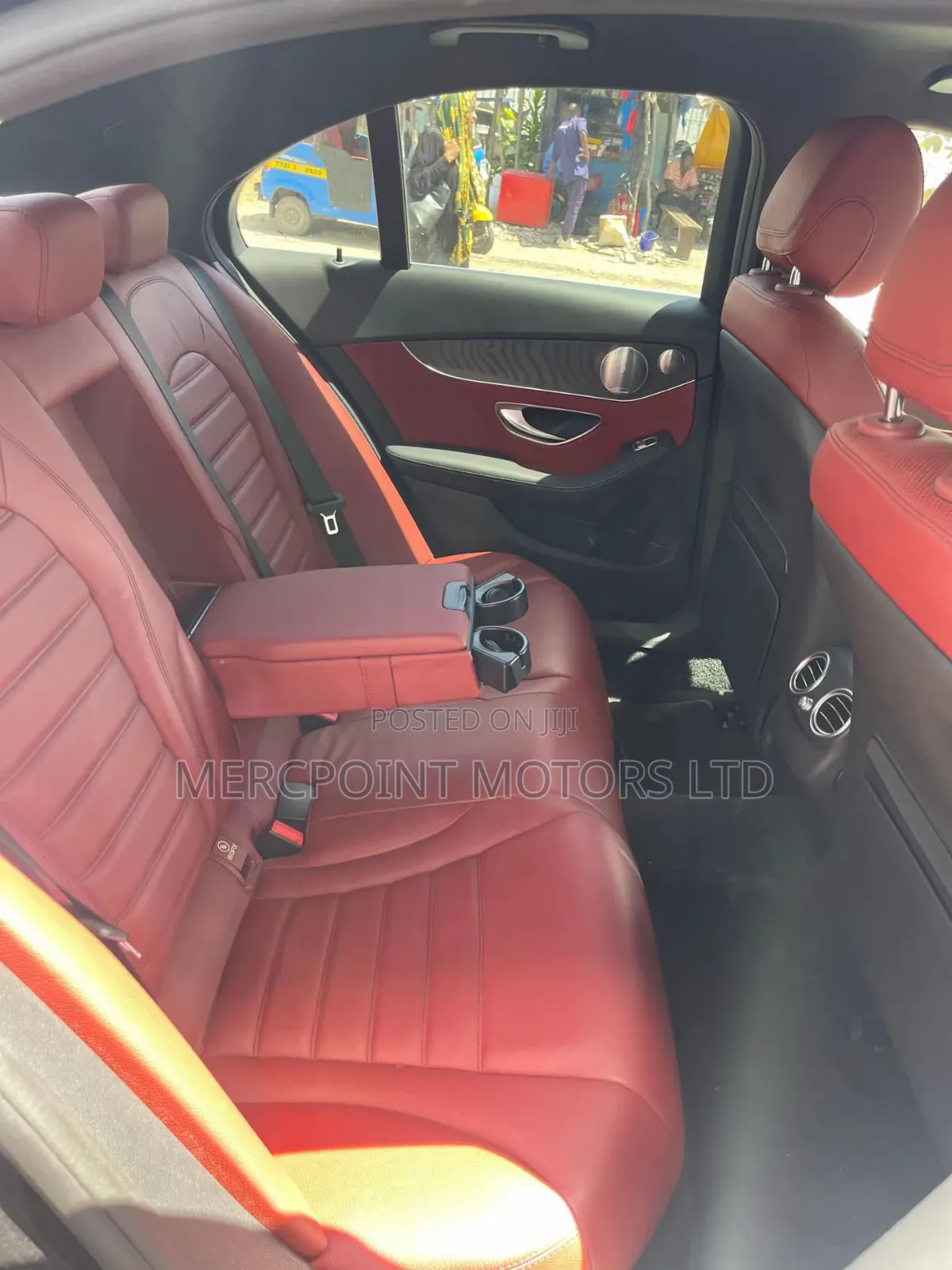 Mercedes-Benz C200 2020 Matt Black