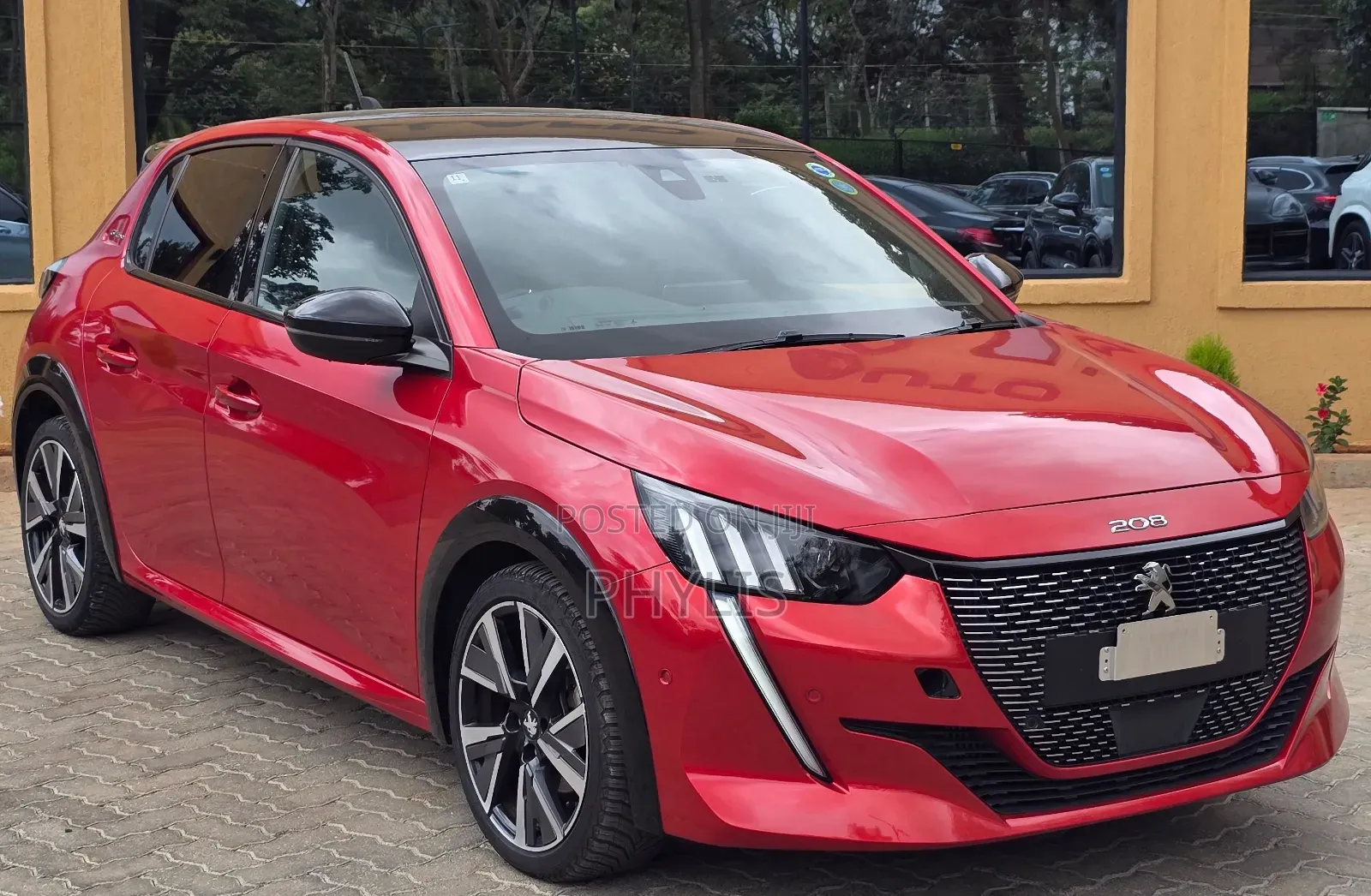 Peugeot 208 2020 Red