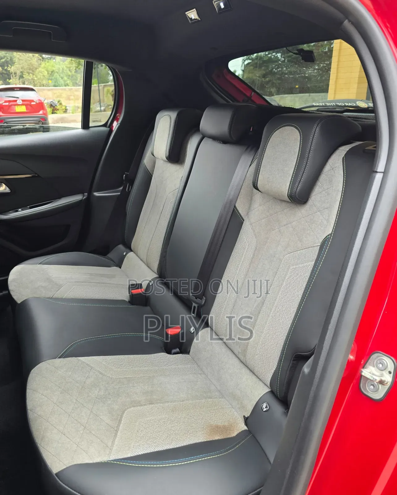 Peugeot 208 2020 Red