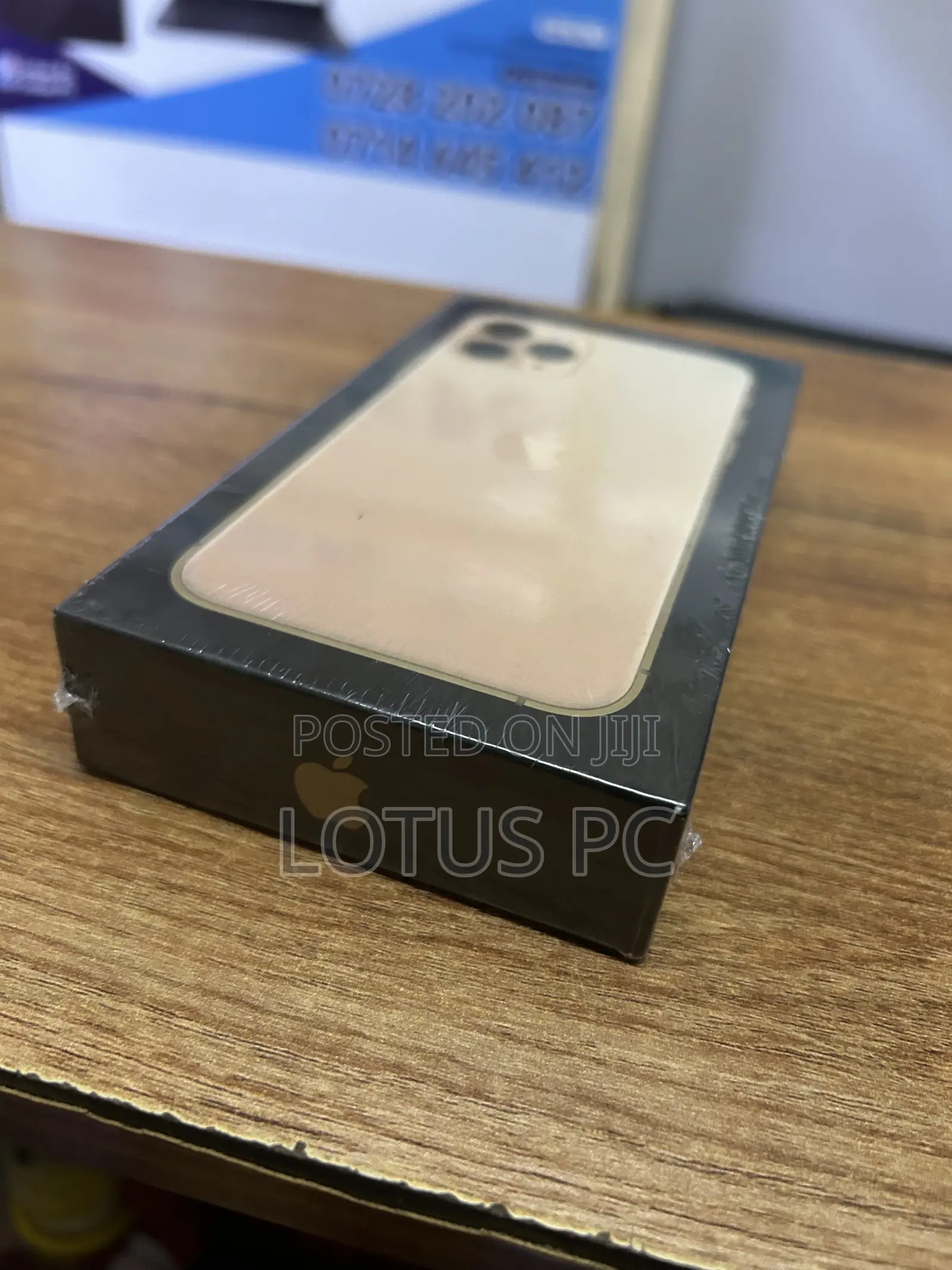 New Apple iPhone 11 Pro 256 GB Gold
