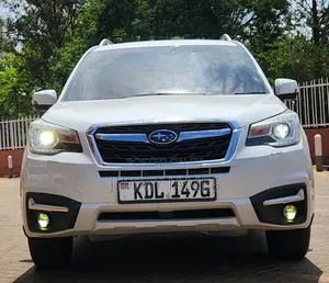 Subaru Forester 2.0XT Premium AWD 2016 White