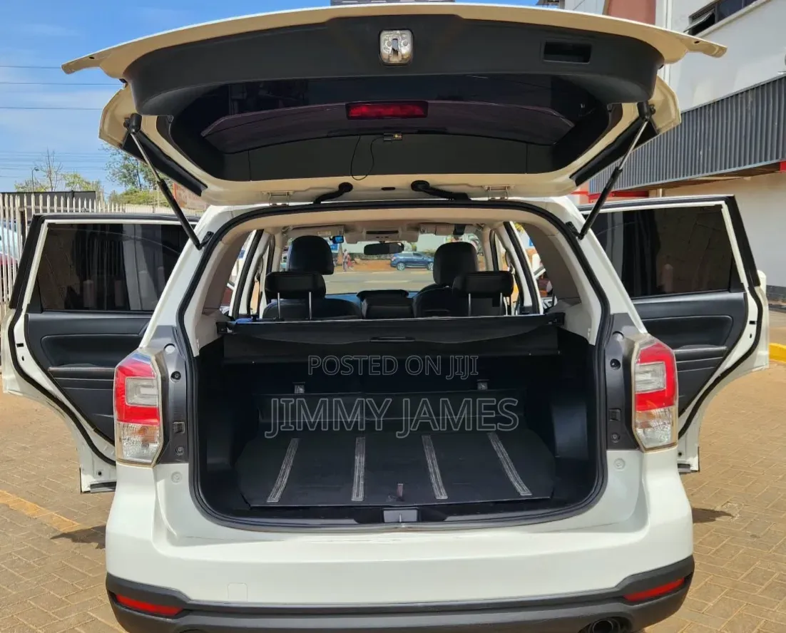 Subaru Forester 2.0XT Premium AWD 2016 White