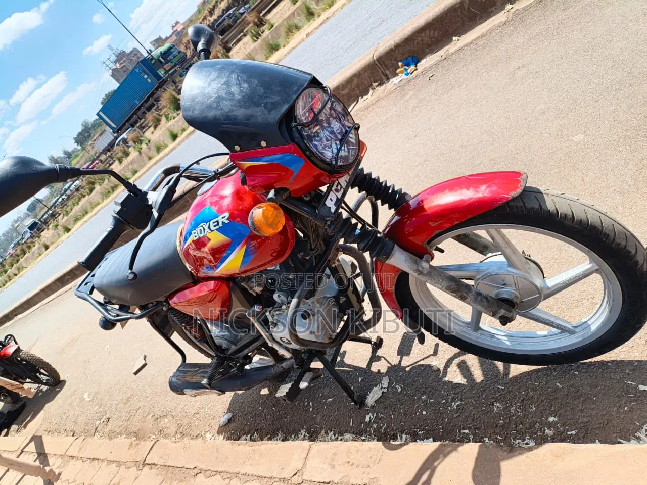 Bajaj Boxer 125 2025 Red
