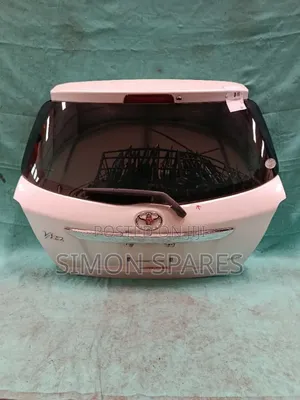 Takl Gate Toyota Vitz Nsp135 2013