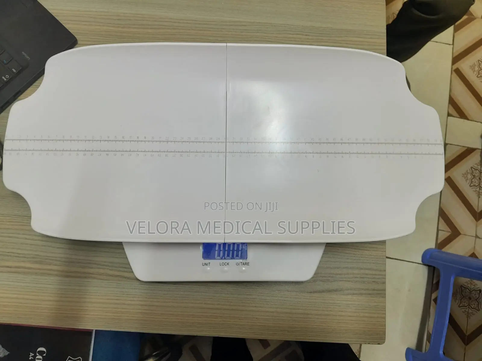 Baby Weighing Scale With Split Tray – Infant Medical Scale