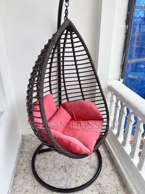 Swinging Chair