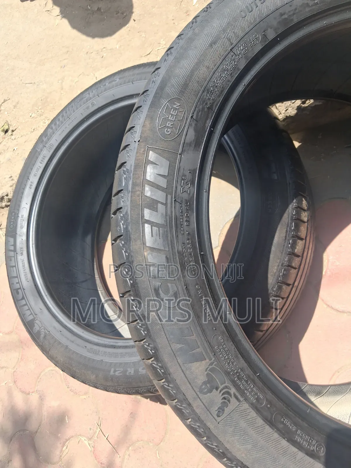 275/45r21 Michelin
