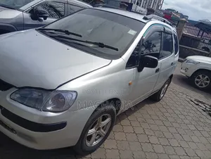 Toyota Corolla Spacio 2000 Silver