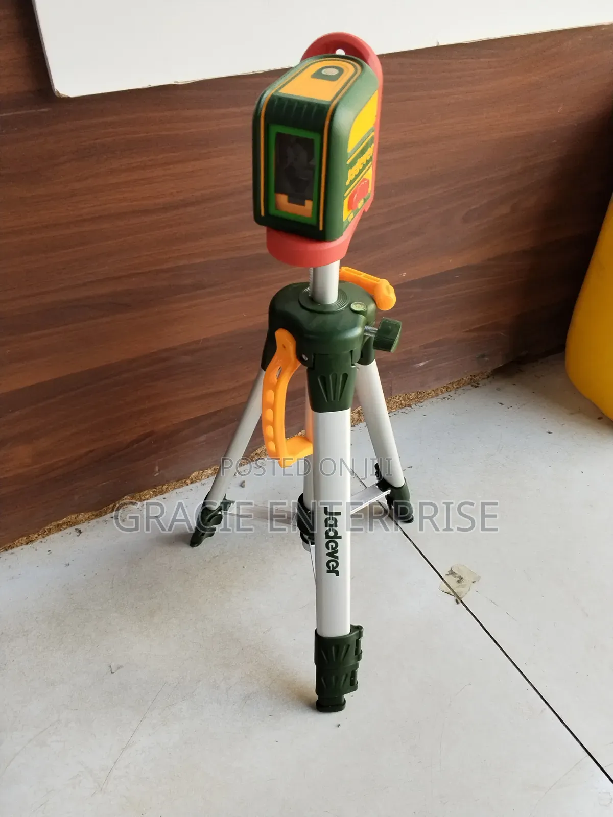 Jadever Self Levelling Line Laser