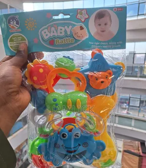 Baby Rattles and Shakers - Gn
