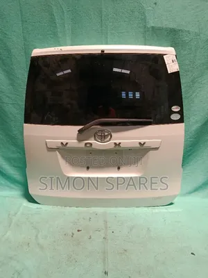 Tail GATE/Boot TOYOTA VOXY 2009