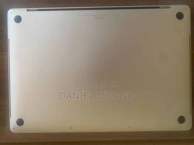 Laptop Apple MacBook Pro 2019 16GB Intel Core i7 SSD 512GB - thumbnail 4