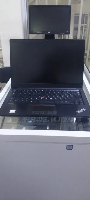 Laptop Lenovo ThinkPad E14 Gen 4 16GB Intel Core i7 SSD 512GB