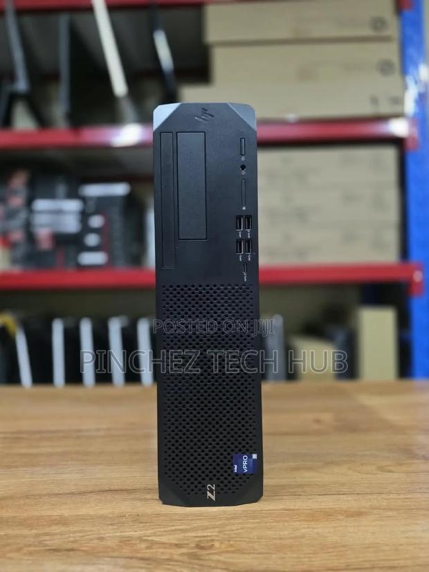 Desktop Computer HP Z8 G4 16GB Intel Core i9 SSD 512GB - thumbnail 3