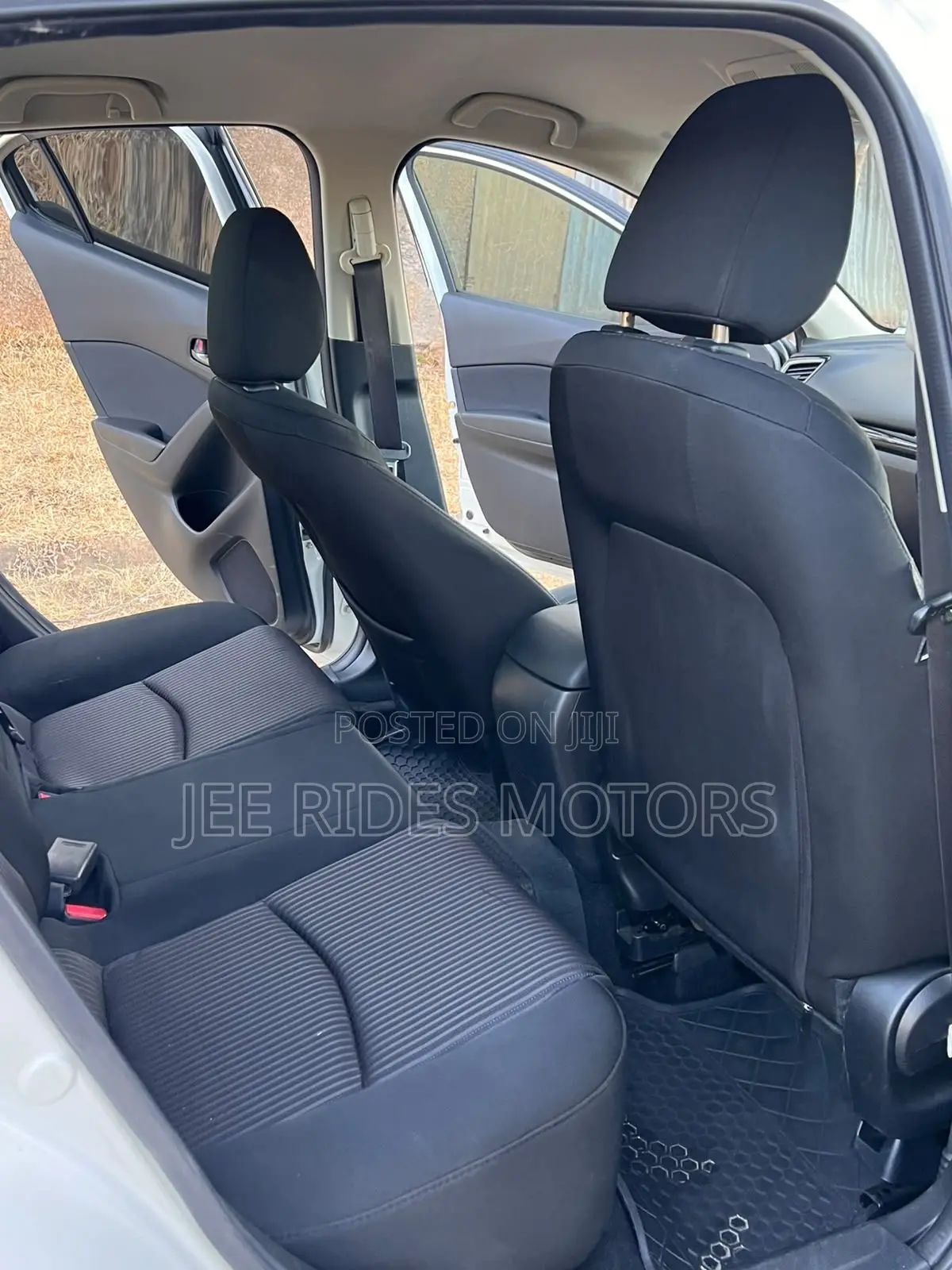 Mazda Axela 2015 White