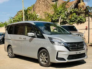 Nissan Serena 2019 Silver