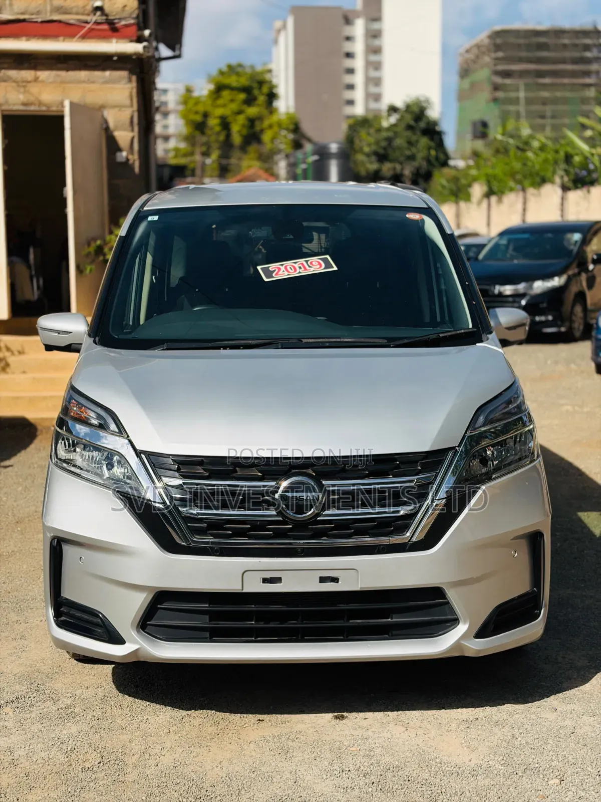 Nissan Serena 2019 Silver