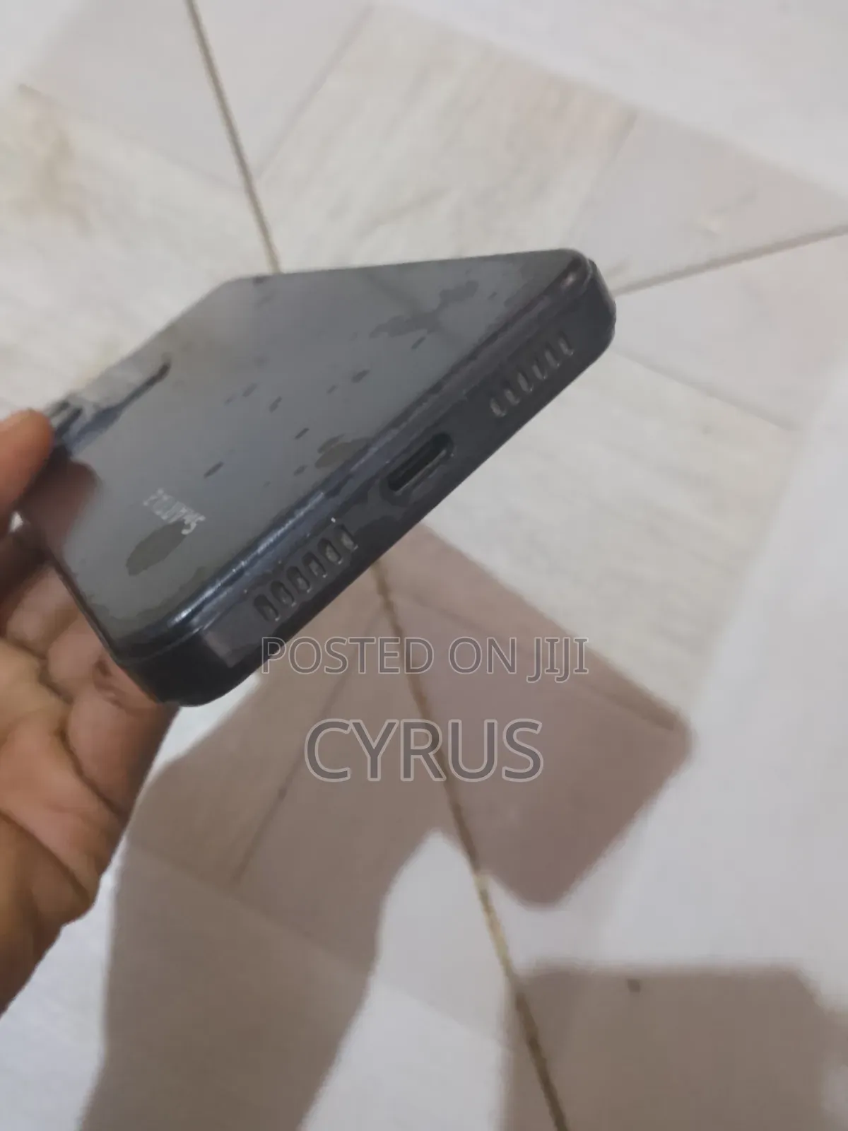 Neon Ultra 2 64 GB Black