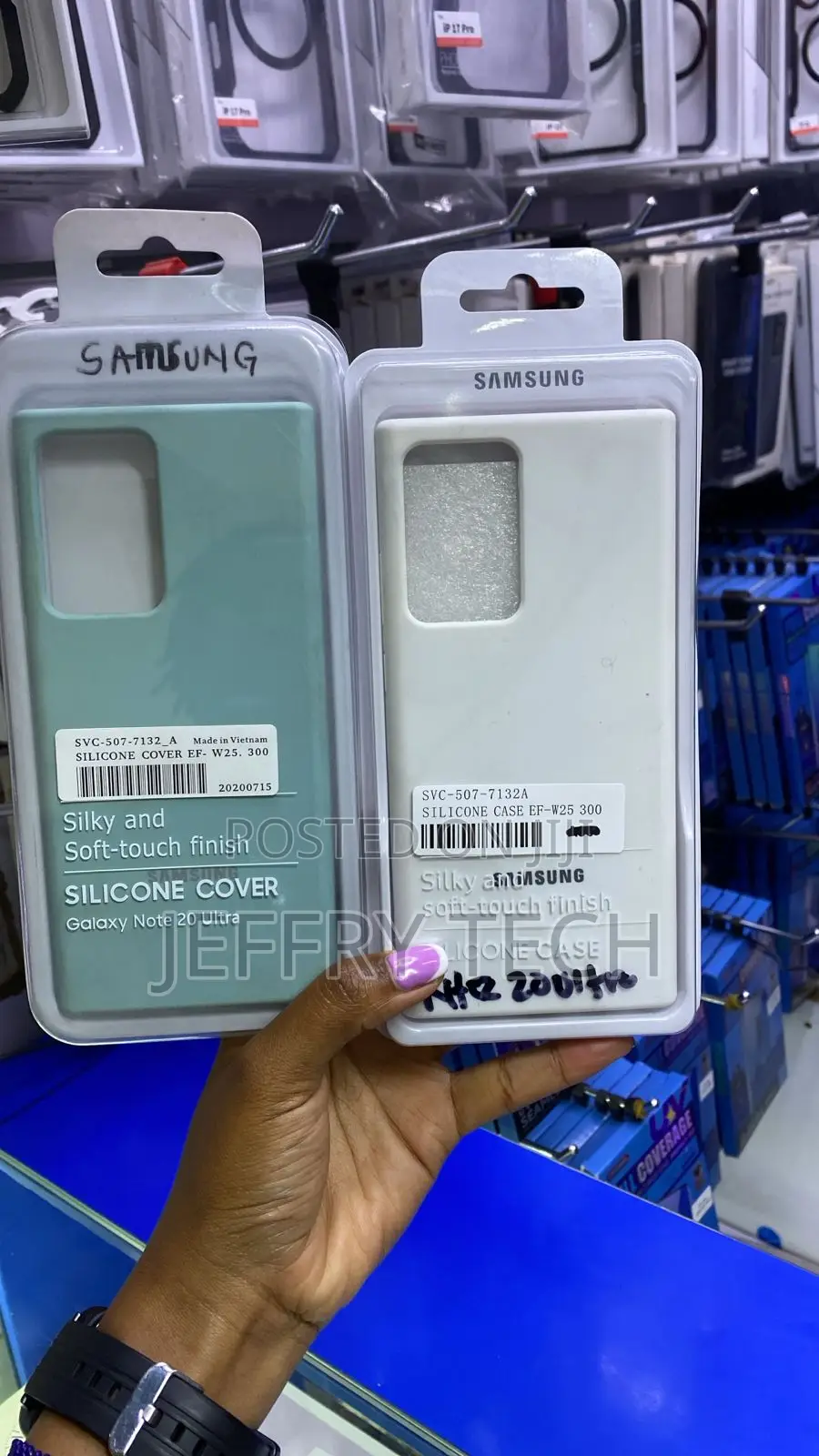 Samsung Galaxy Note 20 Ultra Silicone Cases Green and White Finishes