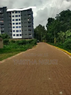 2bdrm Block of Flats in Ruaka for sale