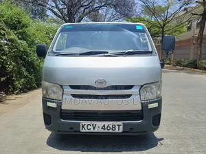 Toyota HiAce 2012 Silver