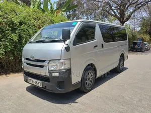 Toyota HiAce 2012 Silver