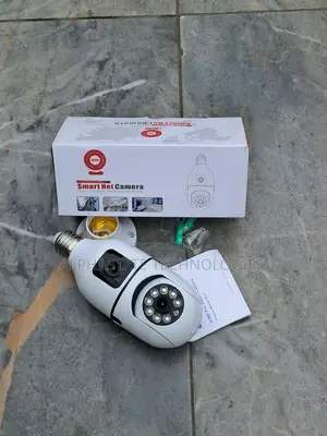 Smart Wireless Bulb Camera With Full Color Night Vision